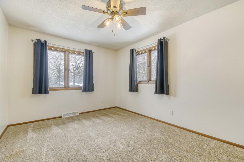 124 Oak Ridge Drive Delano, MN 55328 - Photo 16 of 28