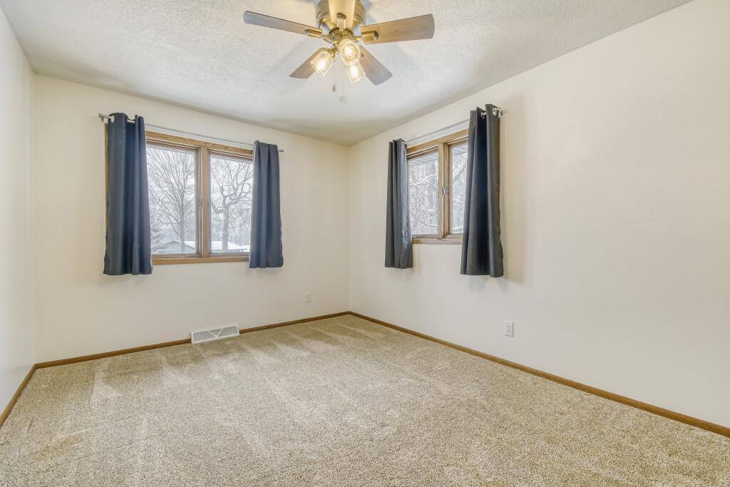 124 Oak Ridge Drive Delano, MN 55328 - Photo 17 of 28