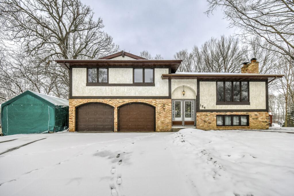 124 Oak Ridge Drive Delano, MN 55328 - Photo 3 of 28