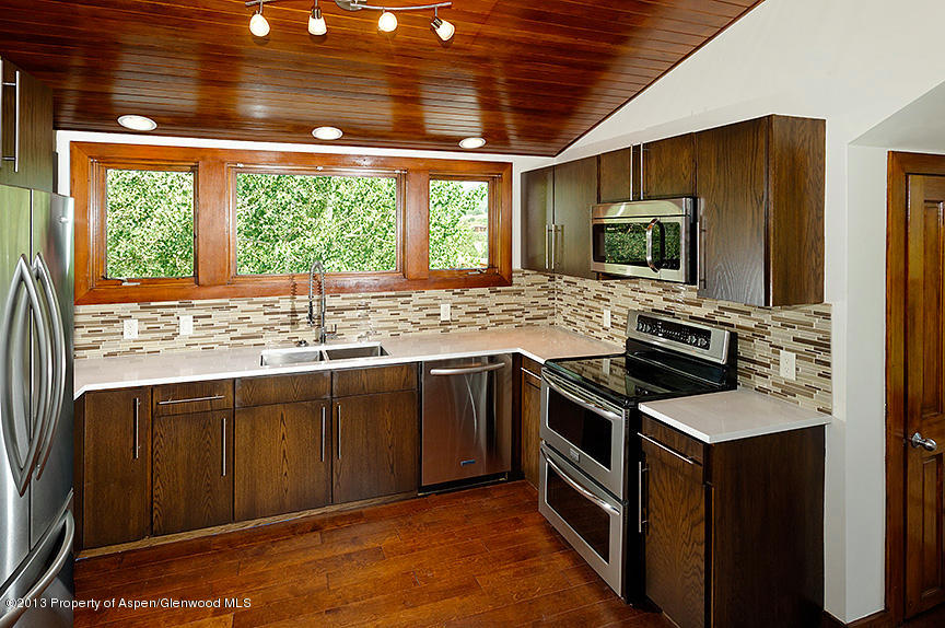 79 Sinclair Road Snowmass Village, CO 81615 - Photo 14 of 24 79Sinclair_WEB16