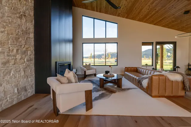 $2,600,000 | 9346 Basin Drive, Victor, ID 83455