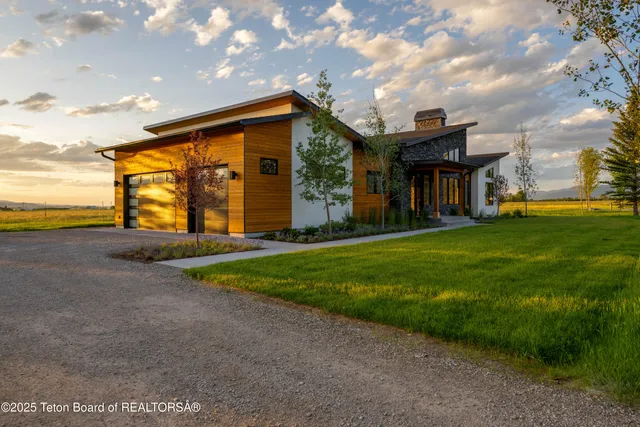 $2,600,000 | 9346 Basin Drive, Victor, ID 83455