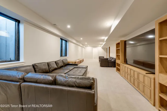 $2,600,000 | 9346 Basin Drive, Victor, ID 83455