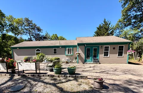 $799,000 | 12 Ox Bow Road, East Falmouth, MA 02536