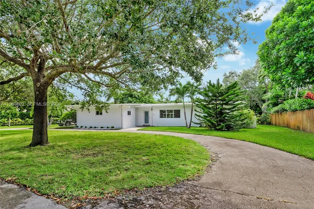 $7,200 | 13125 Southwest 81st Avenue, Pinecrest, FL 33156