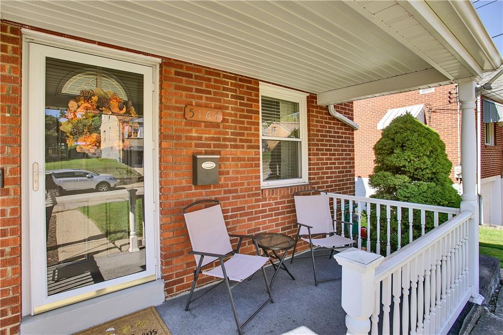 5164 Glenhurst Road Pittsburgh, PA 15207 - Photo 2 of 25 Gallery Image 2
