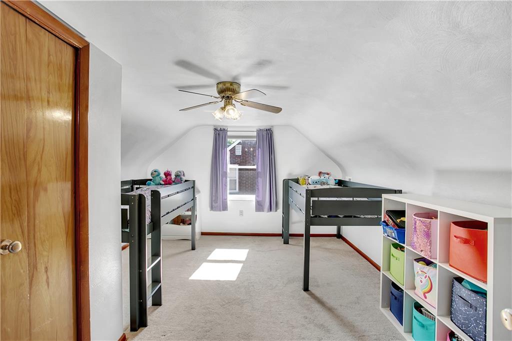 5164 Glenhurst Road Pittsburgh, PA 15207 - Photo 18 of 25 Gallery Image 18