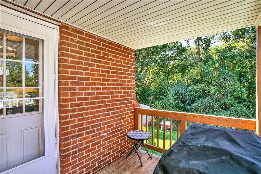 5164 Glenhurst Road Pittsburgh, PA 15207 - Photo 22 of 25 Gallery Image 22