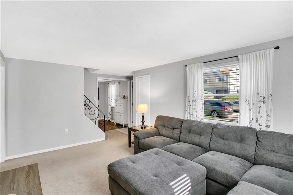 5164 Glenhurst Road Pittsburgh, PA 15207 - Photo 10 of 25 Gallery Image 10