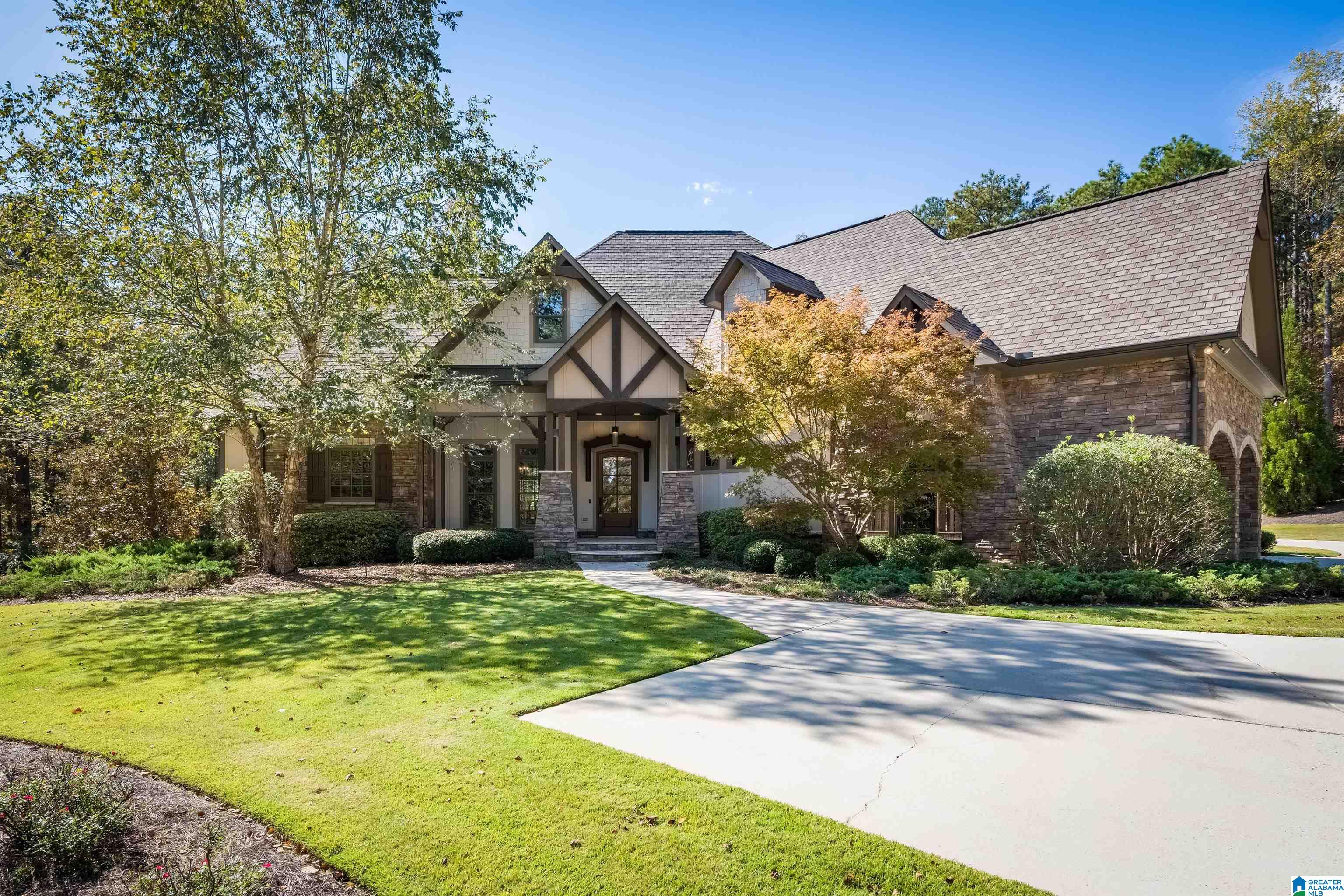 576 Chelsea Forest Road Columbiana, AL 35051 - Photo 1 of 81