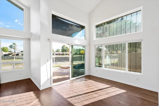 $698,000 | 4028 East Sunnyside Drive, Phoenix, AZ 85028