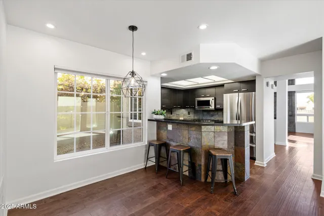 $698,000 | 4028 East Sunnyside Drive, Phoenix, AZ 85028