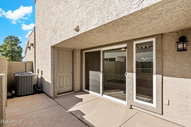 $698,000 | 4028 East Sunnyside Drive, Phoenix, AZ 85028