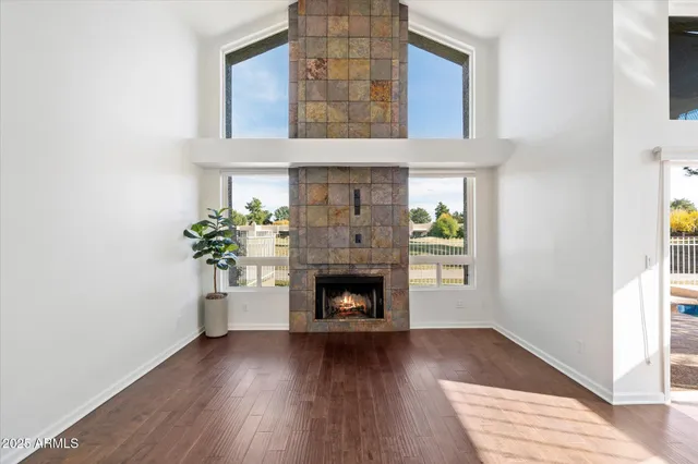 $698,000 | 4028 East Sunnyside Drive, Phoenix, AZ 85028