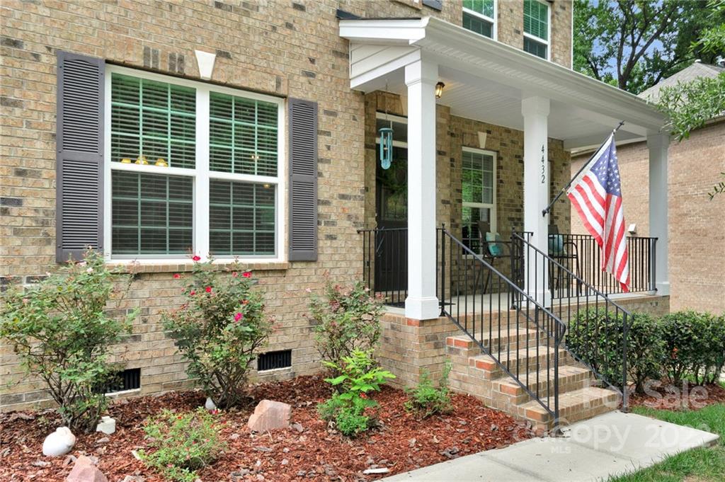 4432 Garris Road Charlotte, NC 28209 - Photo 4 of 41 Gallery Image 4
