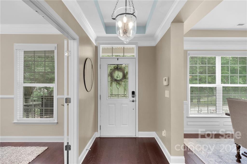 4432 Garris Road Charlotte, NC 28209 - Photo 6 of 41 Gallery Image 6