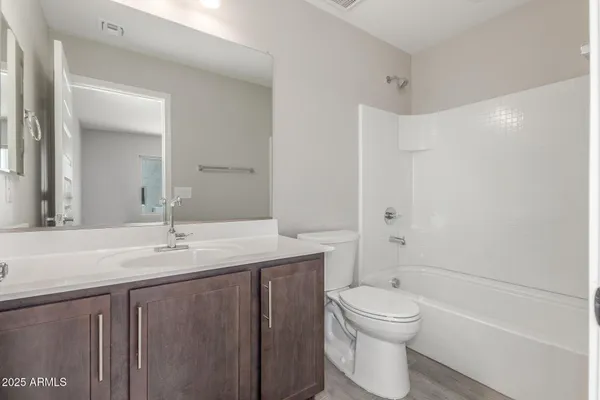 $2,595 | 733 East Commonwealth Avenue, Unit 20, Chandler, AZ 85225