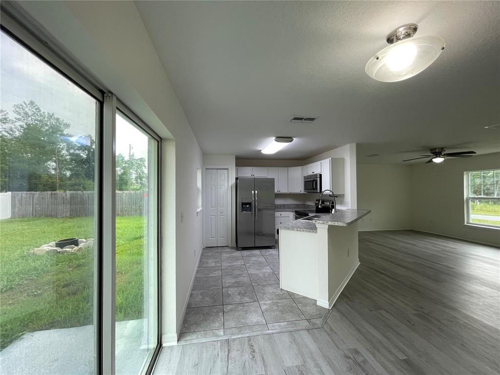 16958 Southwest 20th Ct Road Ocala, FL 34473 - Photo 7 of 31 Gallery Image 7