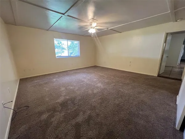 $2,495 | 3524 Northwest 12th Avenue, Gainesville, FL 32605