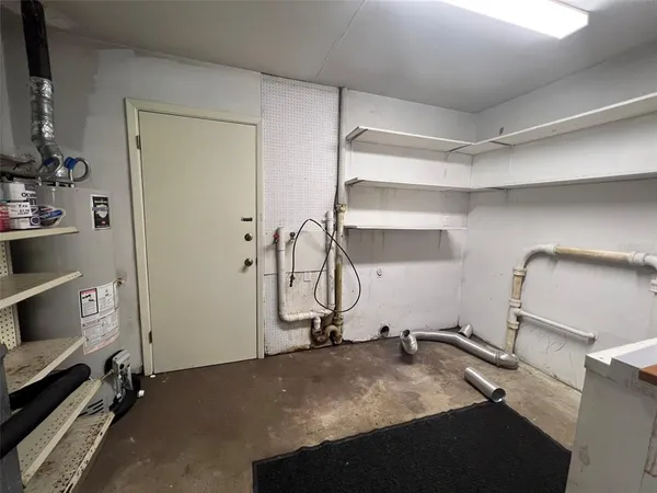 $2,495 | 3524 Northwest 12th Avenue, Gainesville, FL 32605