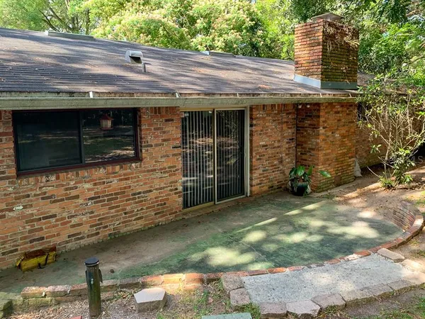 $2,495 | 3524 Northwest 12th Avenue, Gainesville, FL 32605