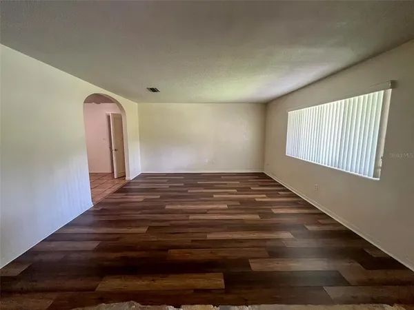 $2,495 | 3524 Northwest 12th Avenue, Gainesville, FL 32605