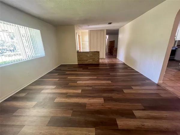 $2,495 | 3524 Northwest 12th Avenue, Gainesville, FL 32605