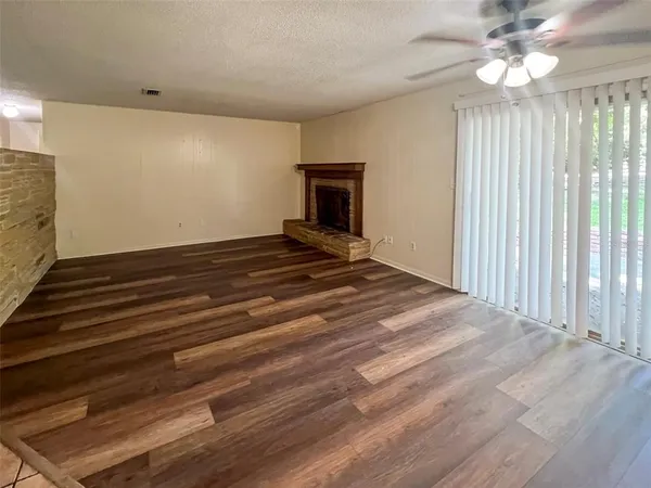 $2,495 | 3524 Northwest 12th Avenue, Gainesville, FL 32605