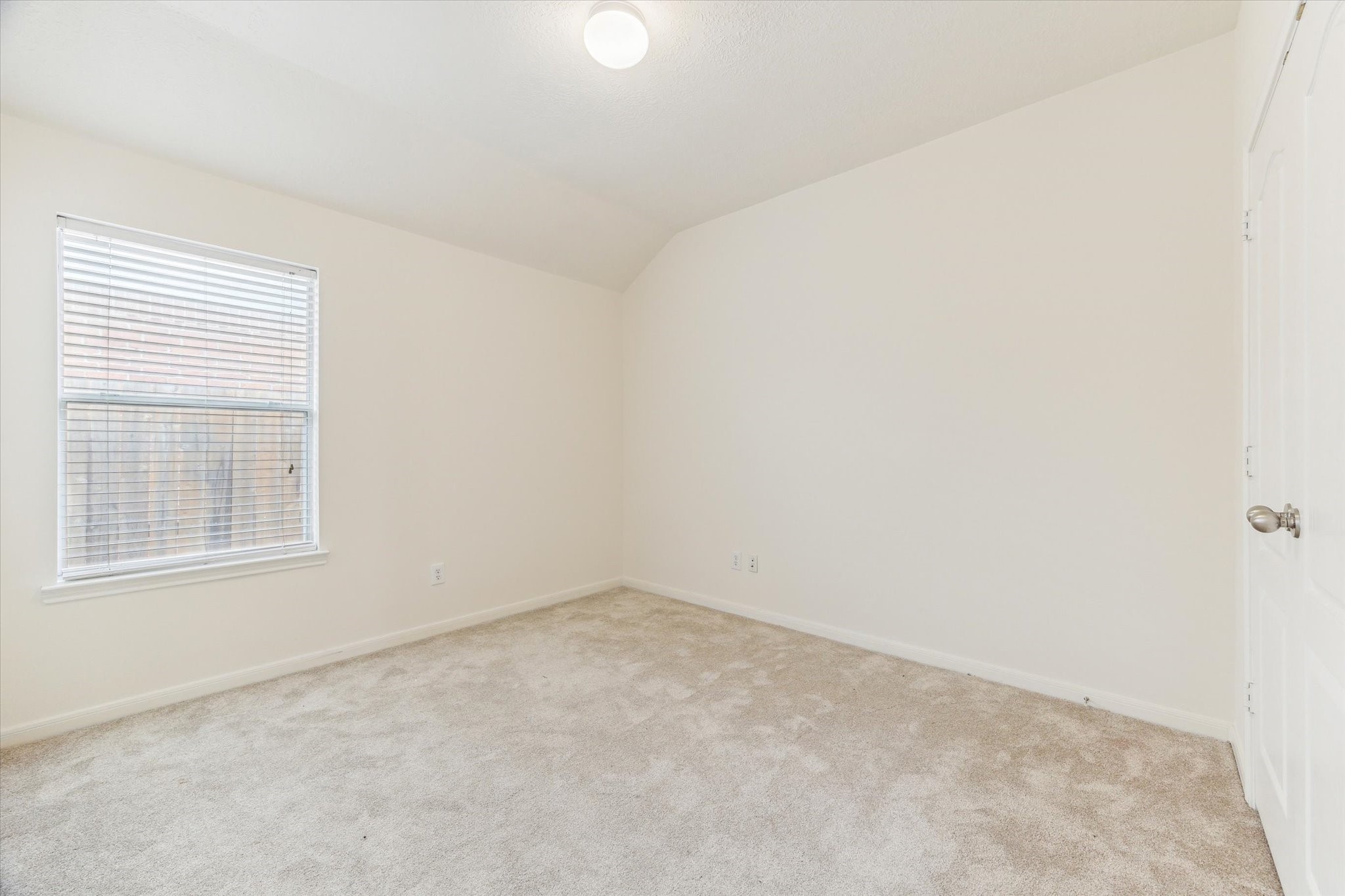 5716 Meadow Breeze Lane Rosharon, TX 77583 - Photo 19 of 24 Bedroom Two.