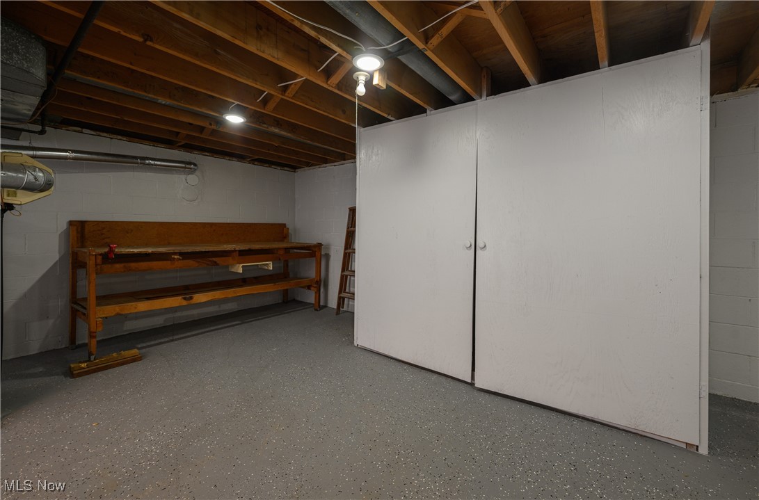 3012 Shellhart Road Barberton, OH 44203 - Photo 25 of 28 View of unfinished basement