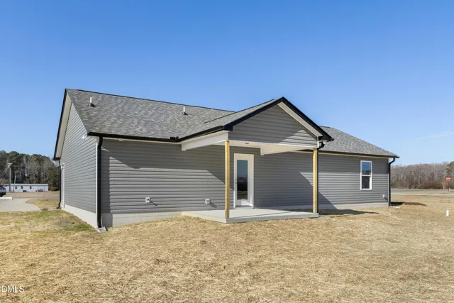 $266,740 | 102 Dees Meadow Lane, Fremont, NC 27830