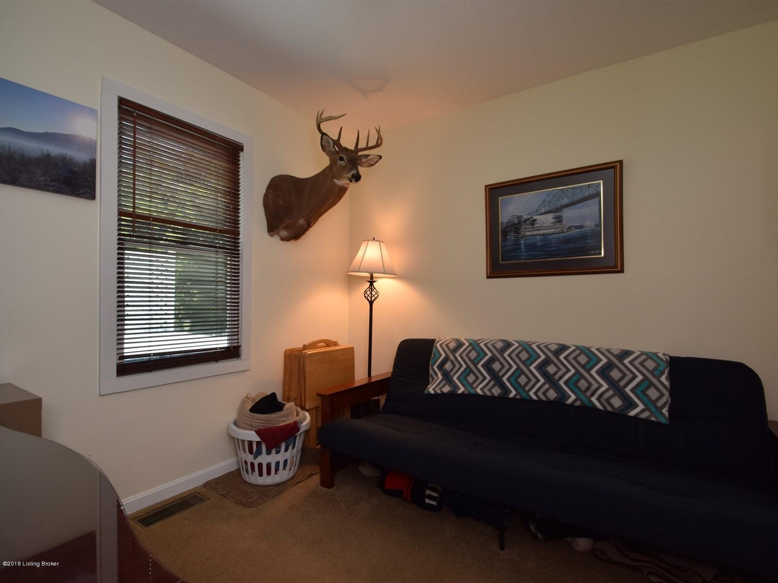 7777 Covington Ridge Cutoff Westport, KY 40077 - Photo 15 of 22 015_Bedroom