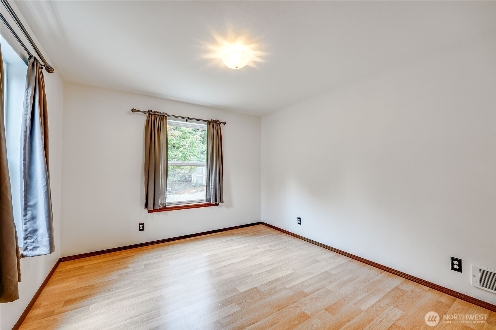 54 Ship View Court Port Ludlow, WA 98365 - Photo 28 of 40