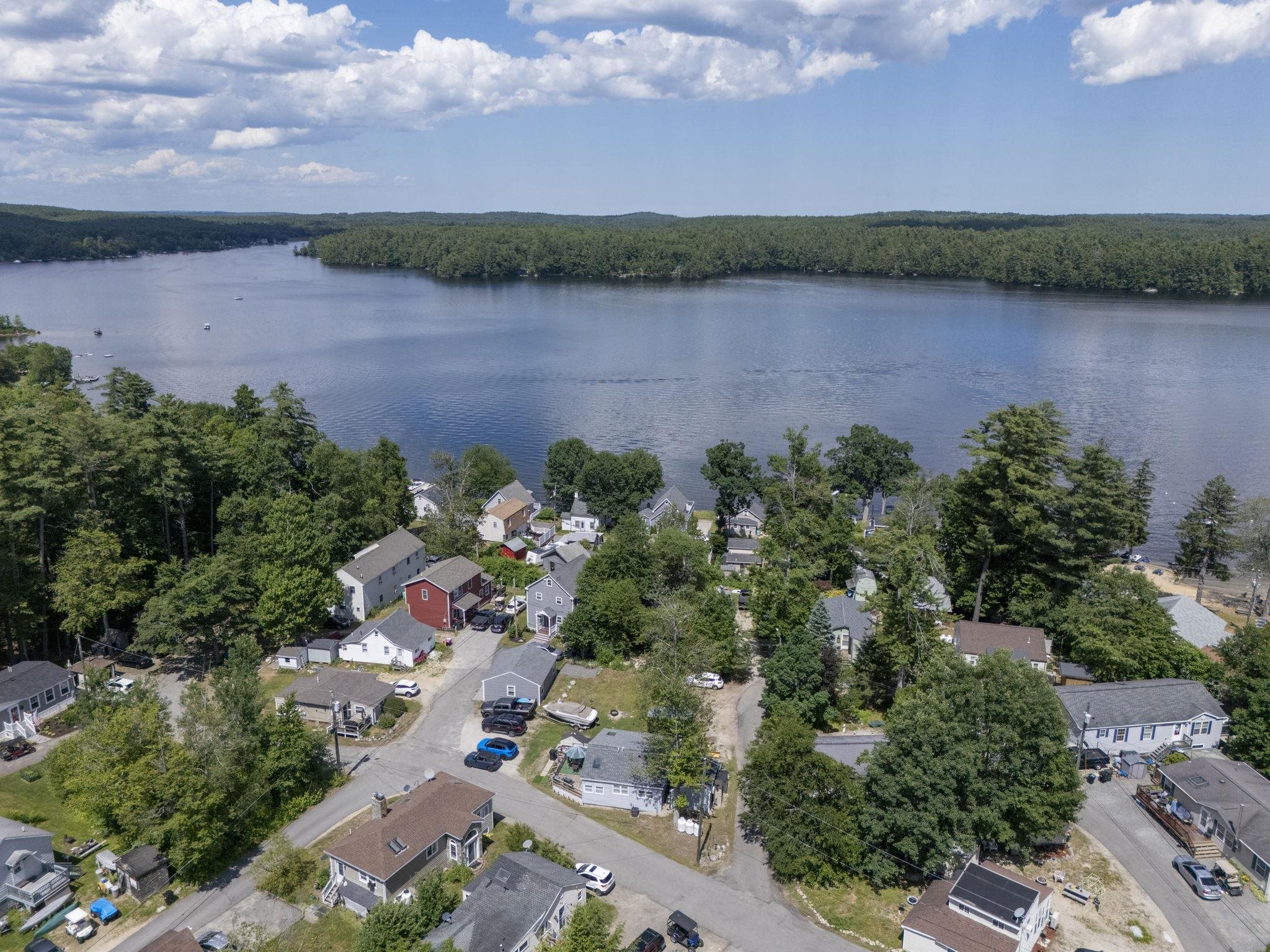 209 Chases Grove Road Derry, NH 03038 - Photo 34 of 58