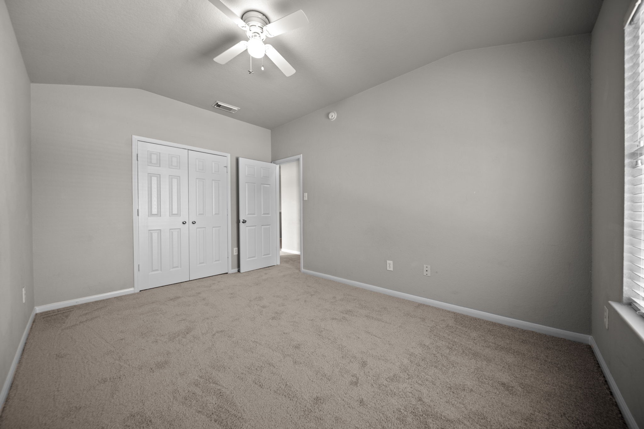 6047 Northcrest Village Way Spring, TX 77388 - Photo 20 of 30 Spacious secondary bedrooms.