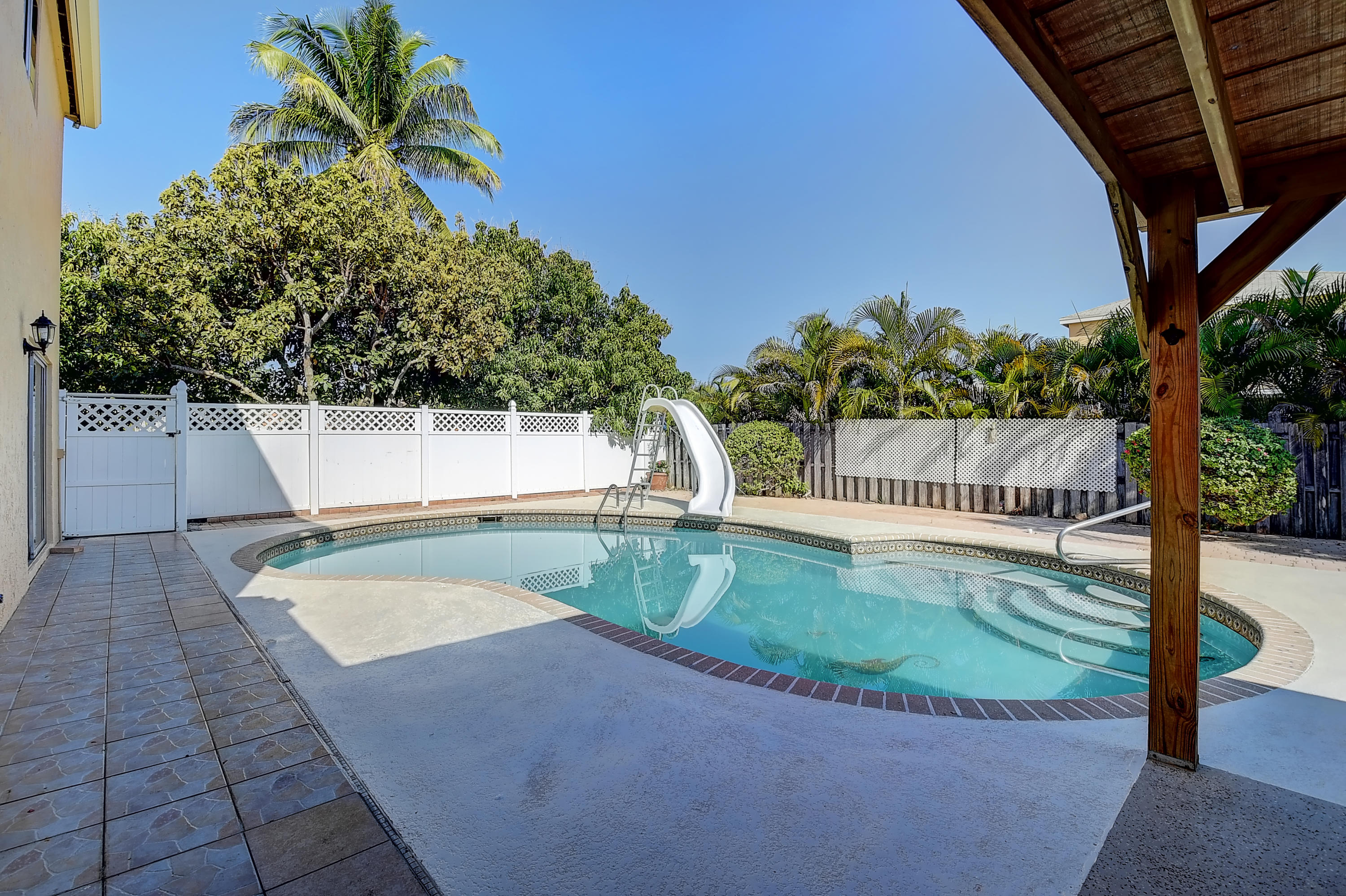 9967 Moss Pond Drive Boca Raton, FL 33496 - Photo 30 of 37 32_virtuals1 (32)