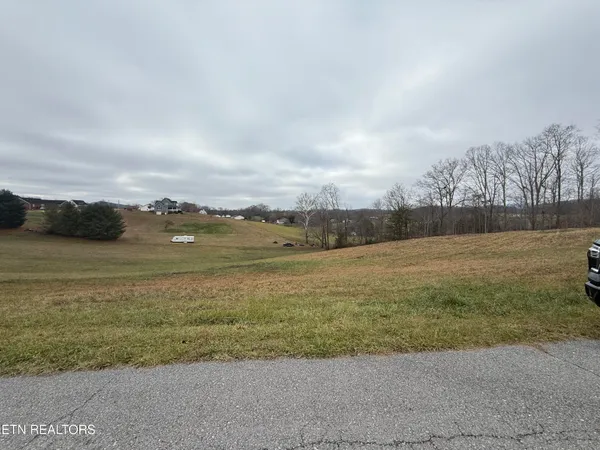 $32,600 | Lot #16 Oak Point Drive, Jonesville, VA 24263