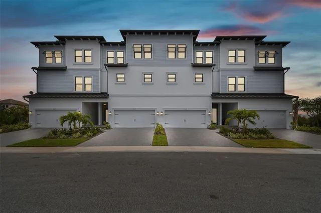 $840,000 | 3027 Bermuda Sloop Circle, Ruskin, FL 33570