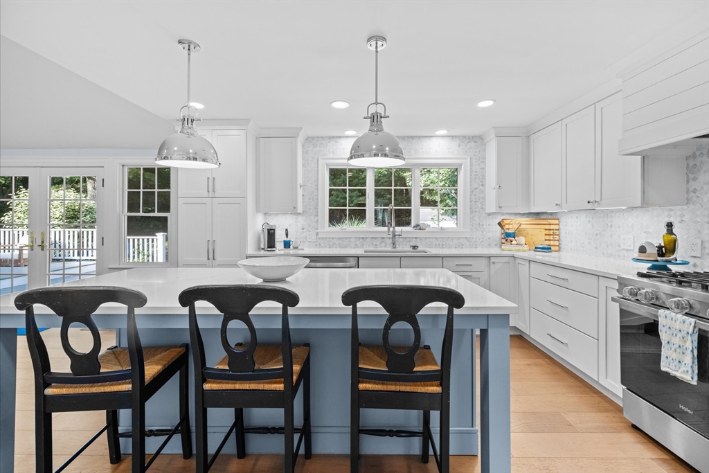 55 Union Bridge Road Duxbury, MA 02332 - Photo 17 of 42