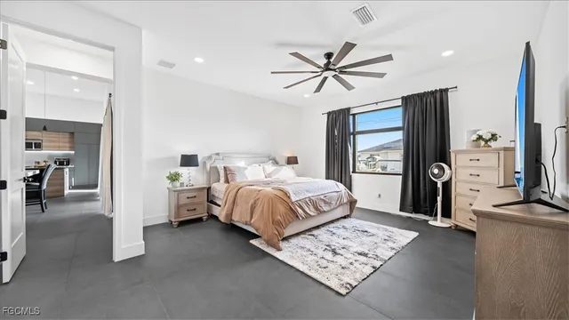 $2,500 | 1017 Northeast 4th Place, Cape Coral, FL 33909