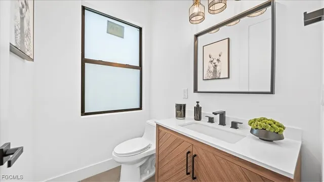 $2,500 | 1017 Northeast 4th Place, Cape Coral, FL 33909