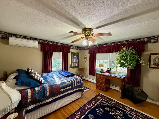 $349,900 | 2602 South Rivershore Drive, Moorhead, MN 56560