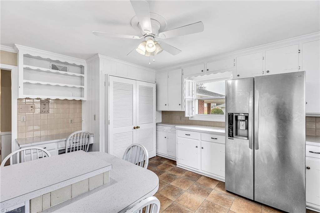 265 Mountain View Road King, NC 27021 - Photo 13 of 27