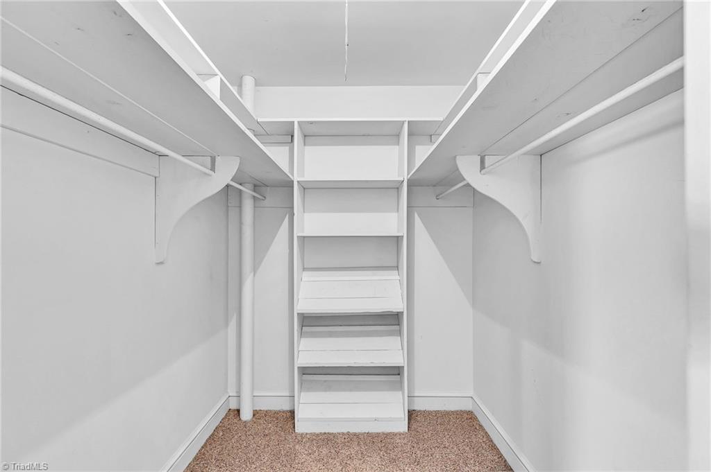 265 Mountain View Road King, NC 27021 - Photo 17 of 27