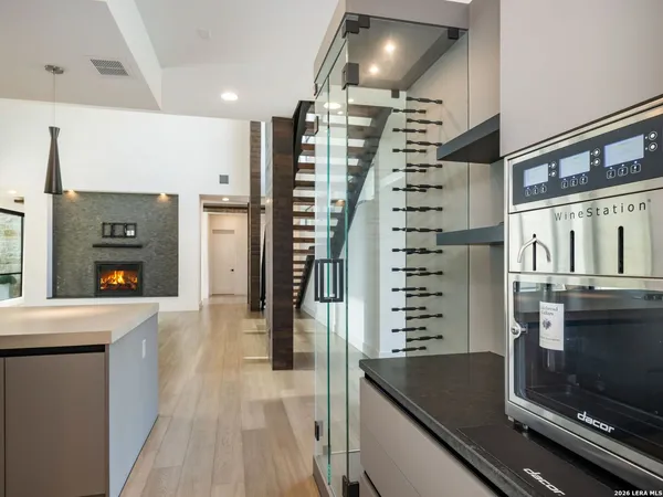 $2,795,000 | 211 Wellesley Hill, San Antonio, TX 78231