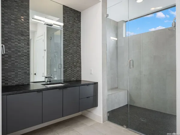 $2,795,000 | 211 Wellesley Hill, San Antonio, TX 78231