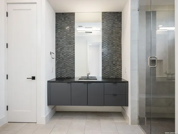 $2,795,000 | 211 Wellesley Hill, San Antonio, TX 78231