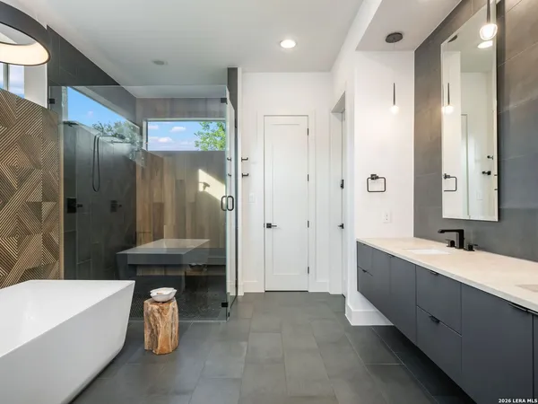 $2,795,000 | 211 Wellesley Hill, San Antonio, TX 78231