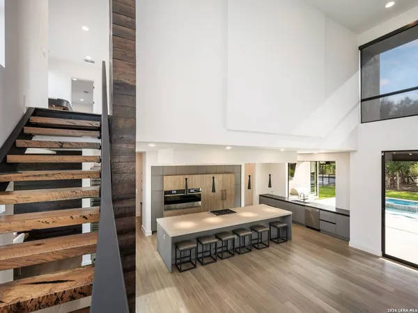 $2,795,000 | 211 Wellesley Hill, San Antonio, TX 78231