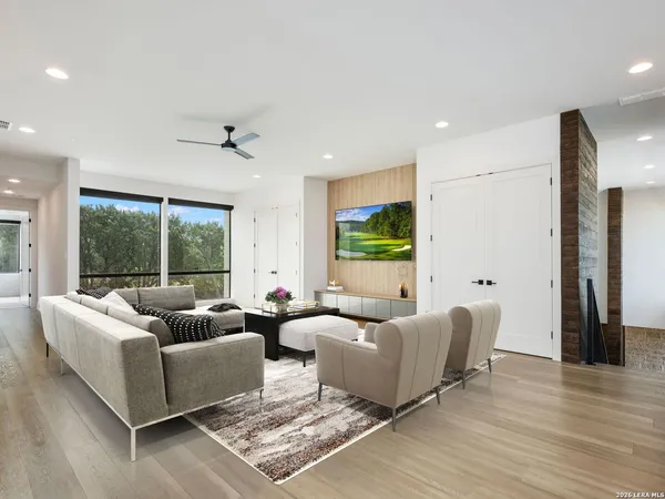 $2,795,000 | 211 Wellesley Hill, San Antonio, TX 78231